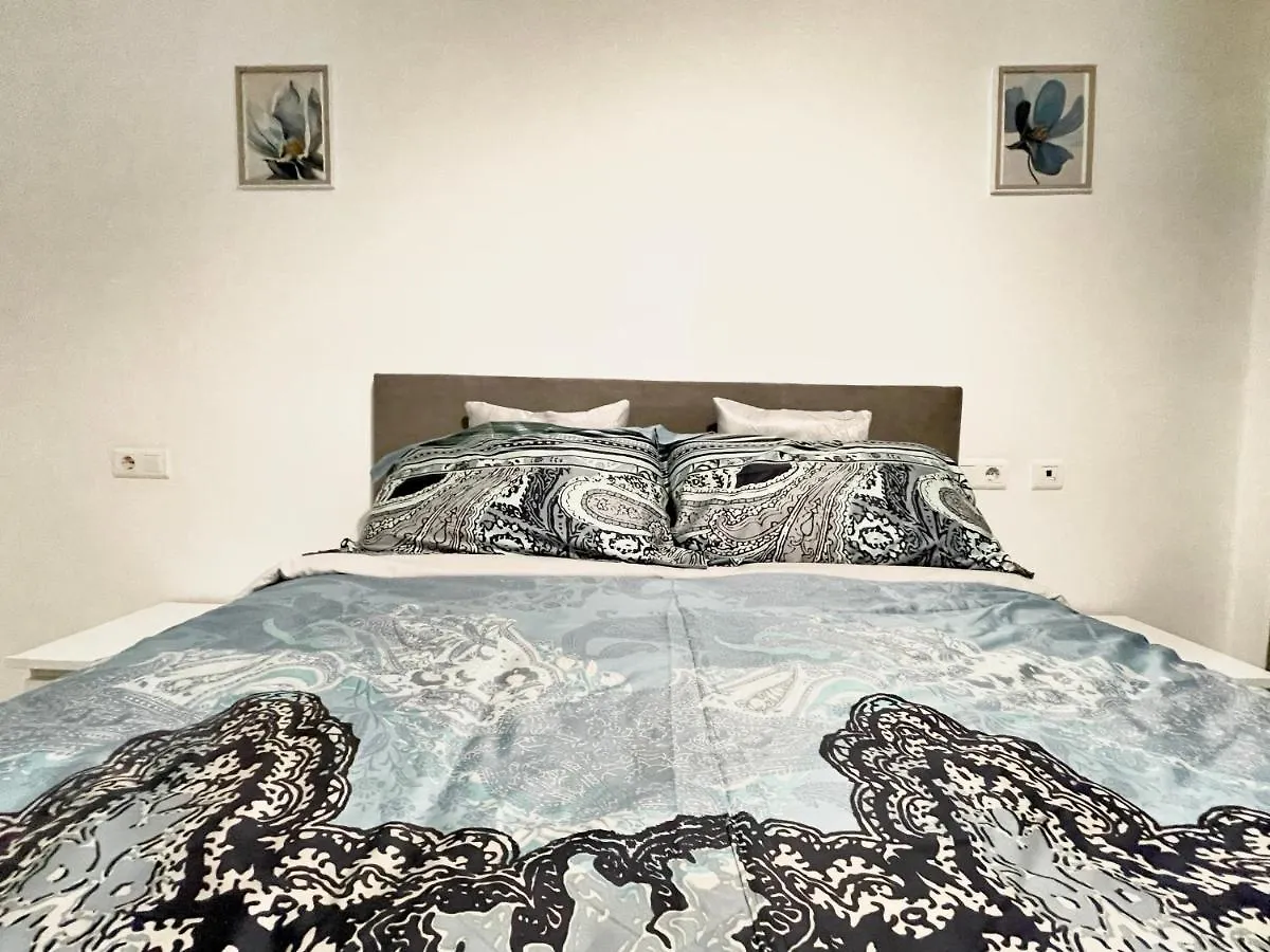 Luna Ensuites Centro Malaga Spain